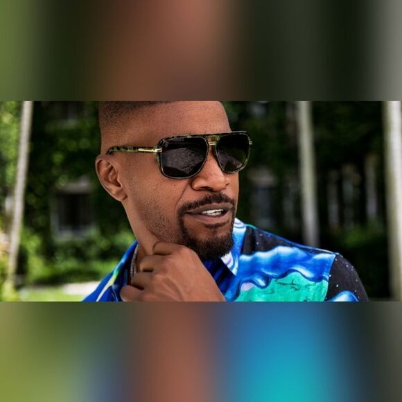 Like-New The Bruce 2.0 Black Sunglasses with Gold Accents - Picture 1 of 8